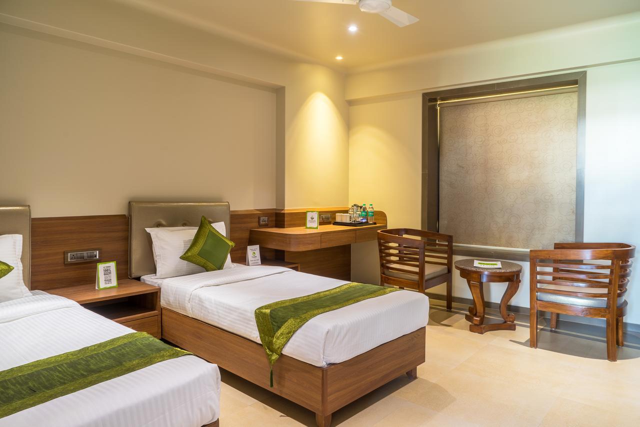 Treebo Olive Nest Hotel Mumbai Exterior photo