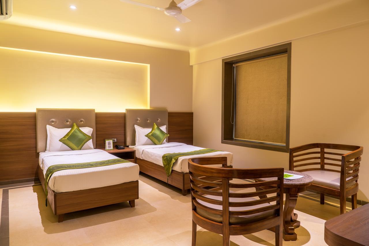 Treebo Olive Nest Hotel Mumbai Exterior photo